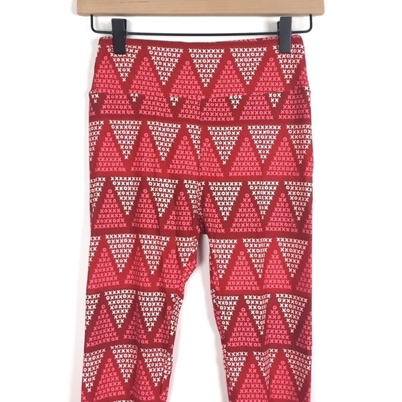 LULAROE Leggings Valentine’s Day Love XOXO Triangle OS One Size Red White Pink - Picture 3 of 9